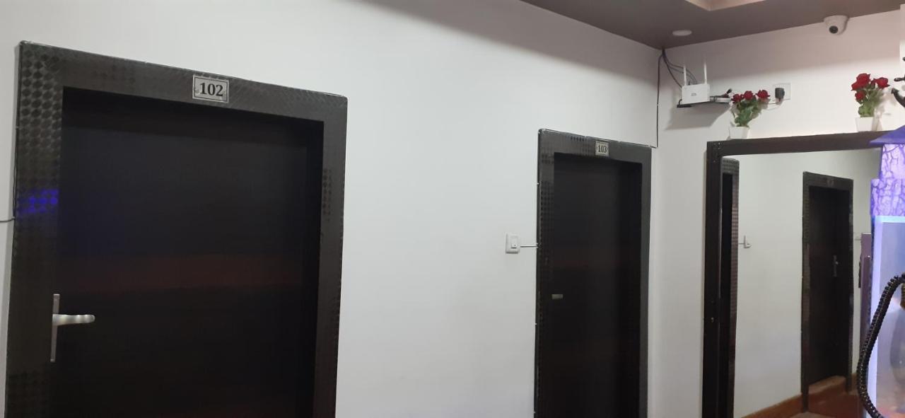 Hotel Dream Patna Patna  Kültér fotó